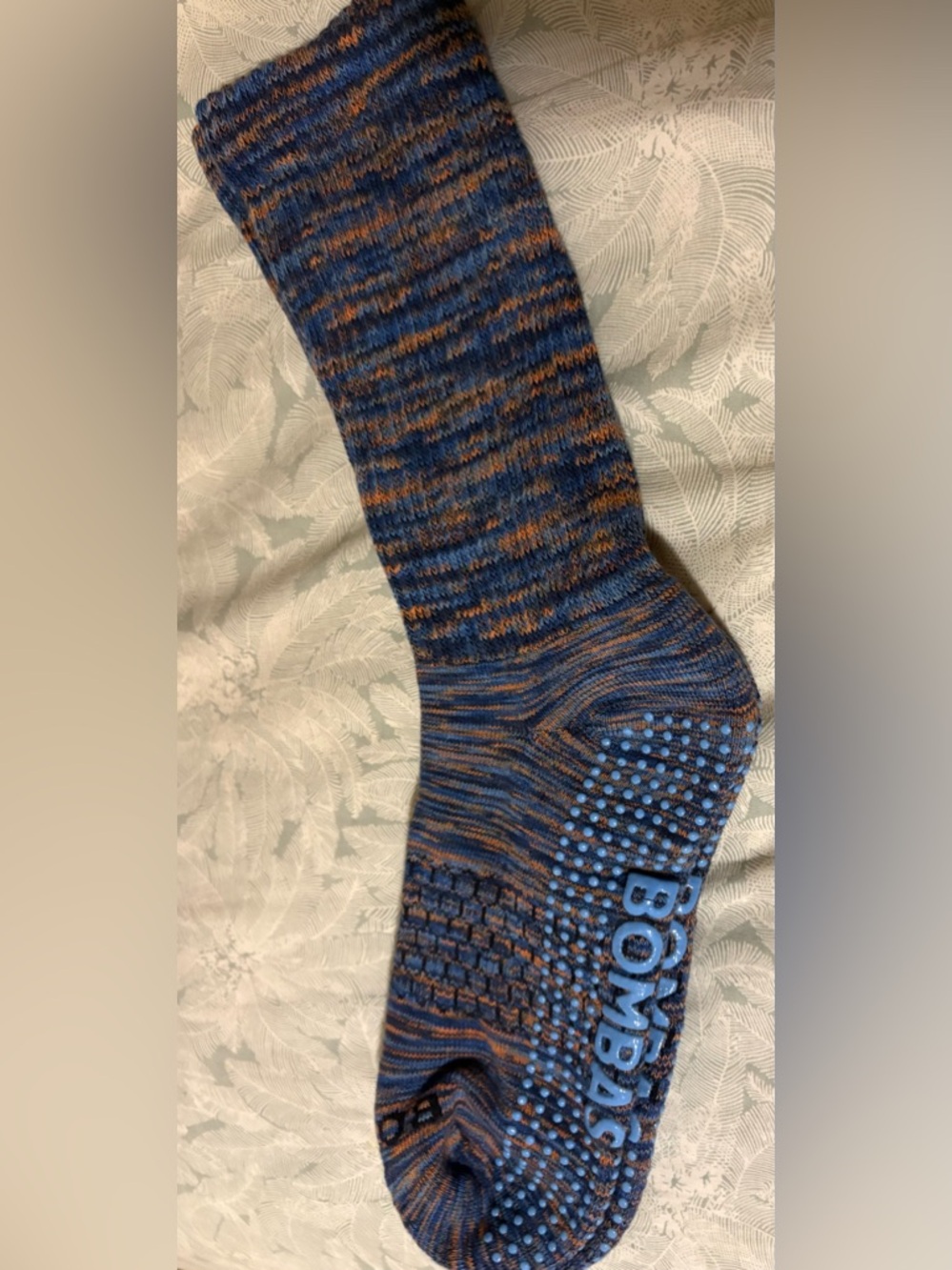 NWOT size medium Bombas Men’s Gripper Crew Socks Multicolor 3 Pack - Picture 2 of 15
